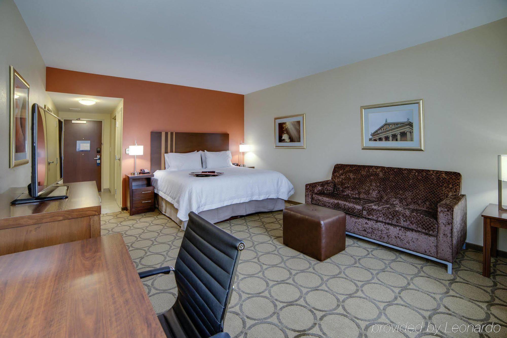 Hampton Inn&Suites Philadelphia/Bensalem Exterior foto